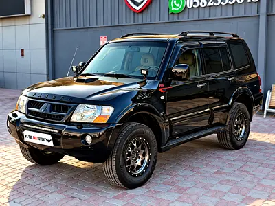 LIQUIDATION SALE | Pajero 4X4 | Lift Kit | Method Rims | RTA Passed | AED 10,500