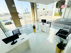 Spacious office | no Commission | near to Metro Station