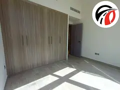 Ultra Modern Spacious Layout Stunning view 1 bedroom