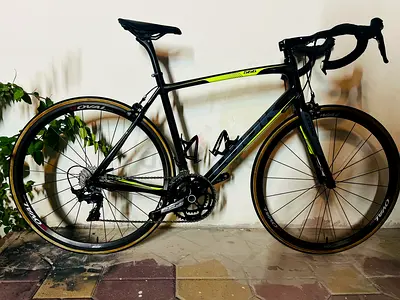Road bike carbon