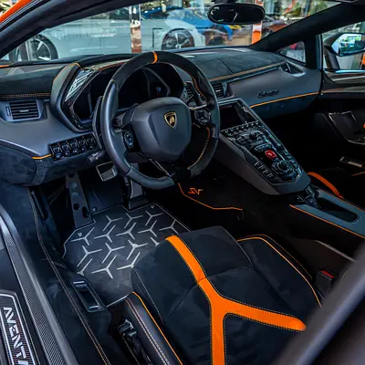 2017 Lamborghini AVENTADOR photo 7