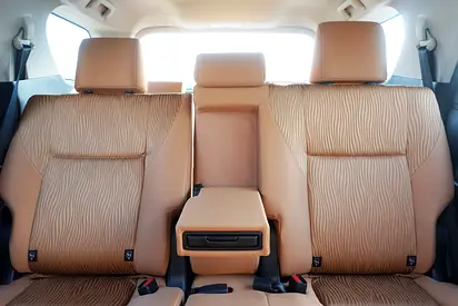 2026 Toyota FORTUNER — миниатюра 13
