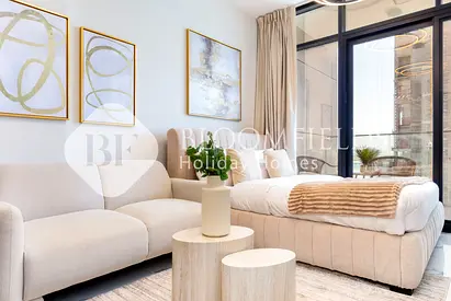Cozy Studio | Modern | Canal View