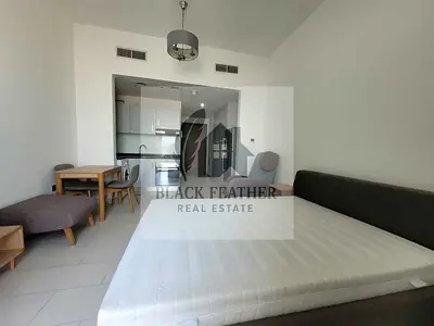 PAY 4500 INCLUDED BILLS // LARGE STUDIO WITH TERRACE // READY TO MOVEIN