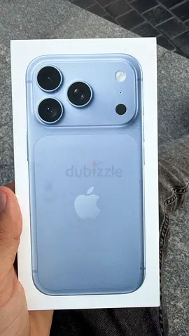 iPhone 18 pro max 256GB glacier