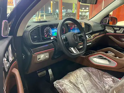 2025 Mercedes-BENZ GLS 照片 4