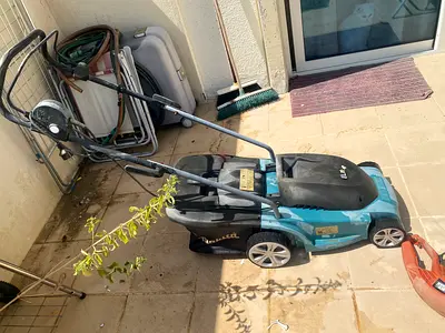 Makita Electric Lawn Mower, ELM3310 (Grass cutter)