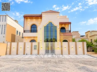 فيلا كلاكسيك طابقين ورووف شارع وسكه على شارعين بمساحه ارض 3200 قدم تملك حر لجميع الجنسيات