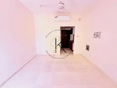 STUDIO APARTMENT FOR FAMILY NEAR LULU MARKET