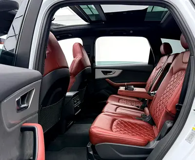 2024 AUDI SQ7 — миниатюра 17