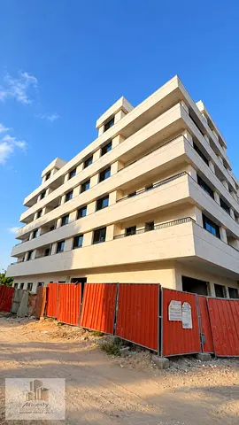 Full Investment Building for Rent First Occupancy in Al Falah with 6 Floors and Commercial Shops in a Strategic Second-Row Location on the Main Road