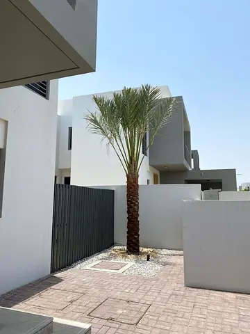 3 Bedrooms + Maid | Available Now | Single Row