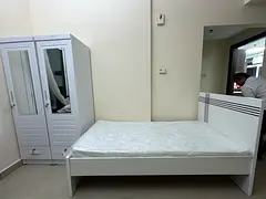 Bed space available for ladies in Sharjah.