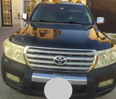 Toyota Land Cruiser VXR 2009 GCC Specs