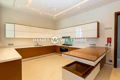 Ocean side beach villa | 7 ensuite bedrooms