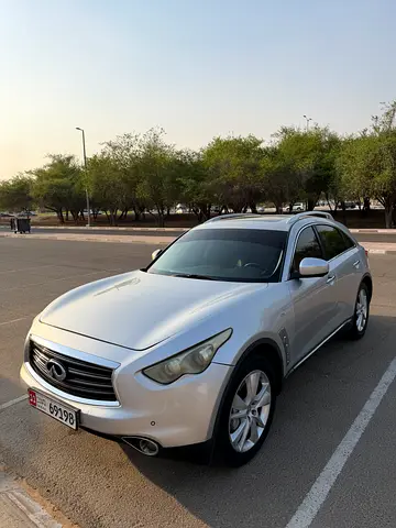 2012 Infiniti FX45/FX35 照片 4