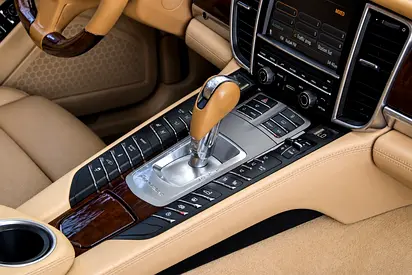 2013 Porsche PANAMERA 缩略图 15