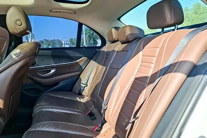 2019 Mercedes-BENZ E-CLASS 缩略图 12