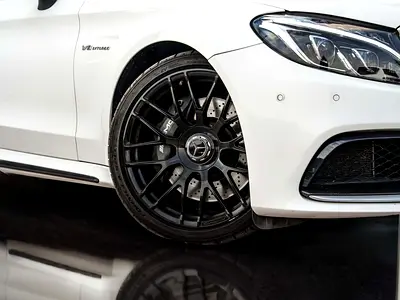 2017 Mercedes-BENZ C-CLASS — фото 5