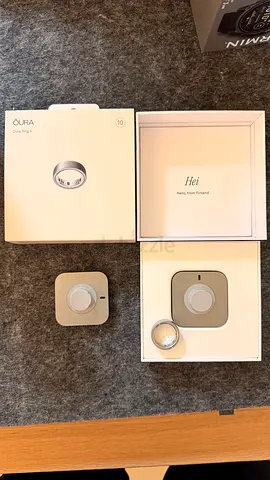 Oura Ring 4 – Silver – Size 10 w/ extra charger