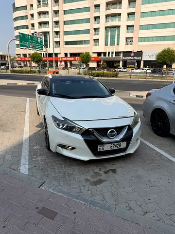 2016 Nissan MAXIMA 照片 2