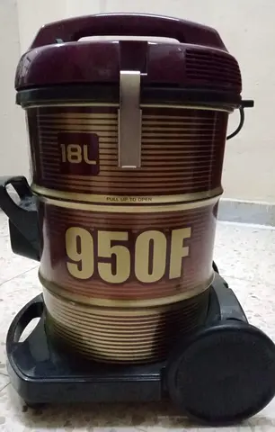 Used 18L Vacuum Cleaner 950F - Works Fine