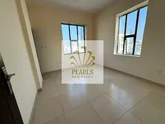 New 1BHK: huge hall, fitted kitchen, 2 baths, central AC, top finish, free maintenance, near transit