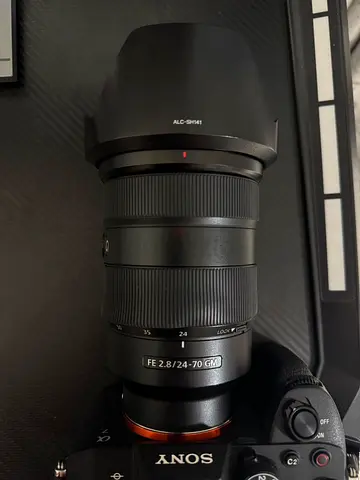 Sony FE 24-70mm f/2.8 GM Lens (with hood) - Good Condition