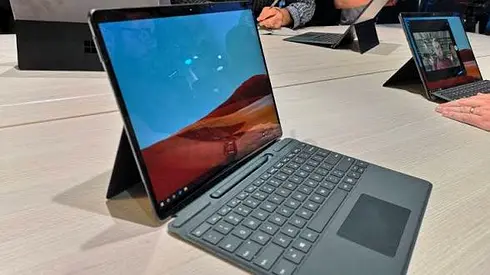 Microsoft Surface Pro7 with Type Cover - 2-in-1 Tablet Laptop