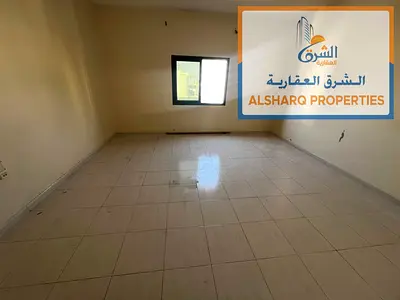 استوديو واسع مطبخ شبه منفصل _ في الراشدية 2 – عجمان _ تكييف مركزي _ بجوار أبراج الفالكون _ 18 ألف فقط  6 دفعات