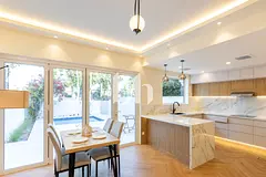 Twin Townhouse | Unfurnished | 2 Parking