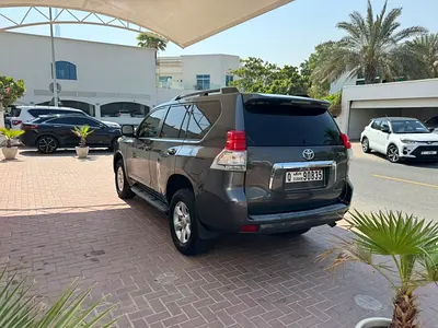Toyota Prado 2011 model GCC TXL V6 4.0 Top option sunroof single owner