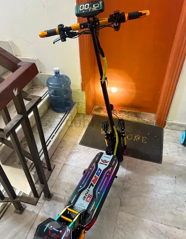 Electric Scooter but the controller is not working and with Digital Display