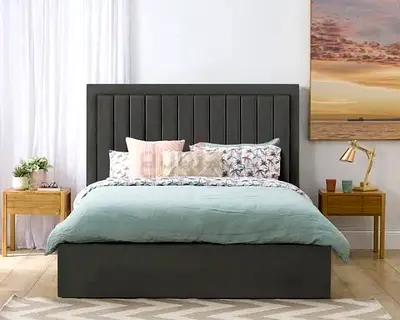 Brand-new Queen size Family bed with Mattress Available