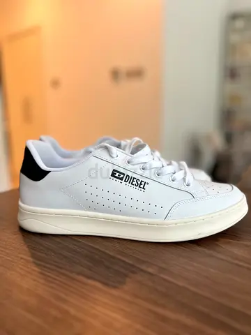 White Diesel men's casual sneakers - size EU44 / UK9.5 / US10.5