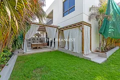 4BR Type 1 | Single Row | Corner | Fully Upgraded