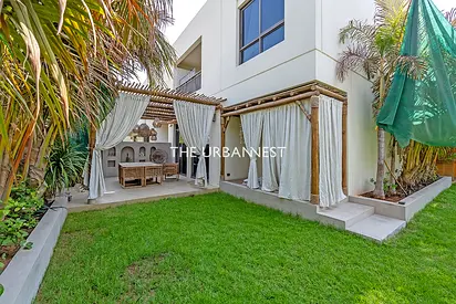 4BR Type 1 | Single Row | Corner | Fully Upgraded