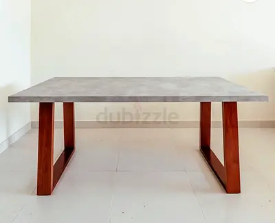 Solid Wood Dining table + 5 Chairs with Light Beige Cushion