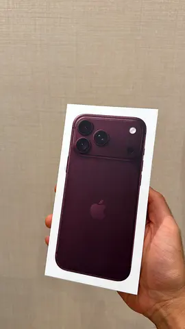 Iphone 18 pro max 256gb burgundy TDRA