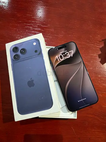 iPhone 17 Pro Max 256gb Blue (UAE Version) Warranty till 21-Sep-2027