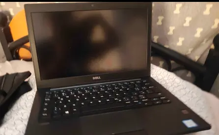 Dell Latitude laptop in good condition - Intel i5 (photo shows model)
