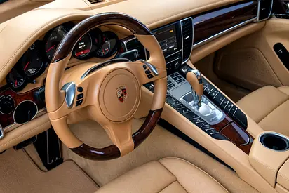 2013 Porsche PANAMERA 照片 9