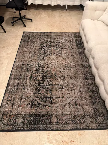 Large Vintage-Style Area Rug in Neutral Tones - Good Condition