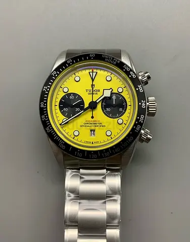 Tudor Black Bay Special Edition Bumblebee Yellow 1:1 Super Clone With Box and Card