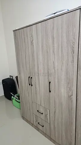 3 Door Wardrobe With Drawers
