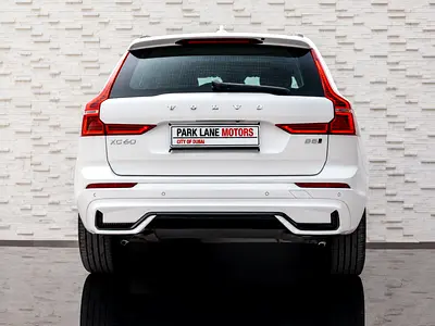VOLVO XC60 B5 2024 | ULTIMATE DARK | GCC | AGENCY WARRANTY-3