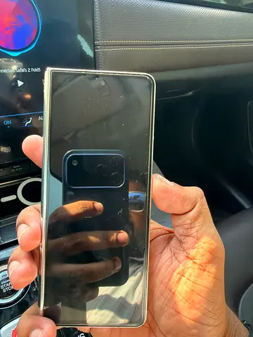 Used Samsung Z fold 5 12 gb ram ,256 Gb