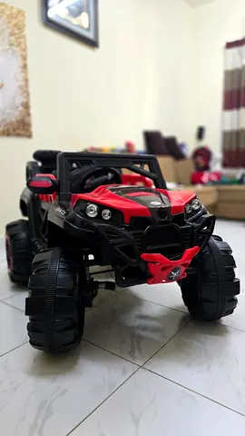 Kids 12V Electric Ride-On 4x4 Jeep - Excellent Condition