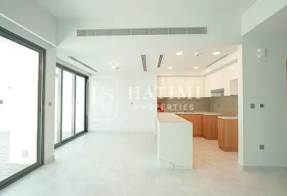 SPACIOUS 3B TOWNHOUSE| SINGLE ROW| GREAT COMMUNITY