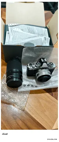 Nikon zfc with 2 lens
